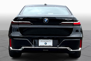 2024 BMW i7