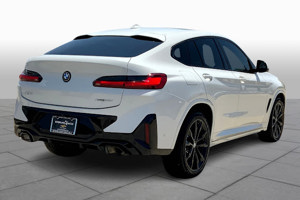 2023 BMW X4