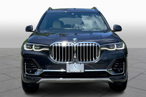 2021 BMW X7