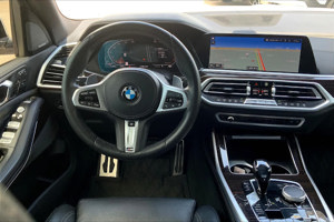 2021 BMW X7