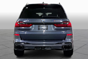 2022 BMW X7