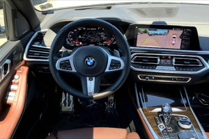 2021 BMW X7