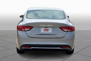 2016 Chrysler 200