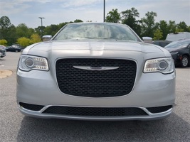 2020 Chrysler 300