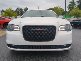 2021 Chrysler 300