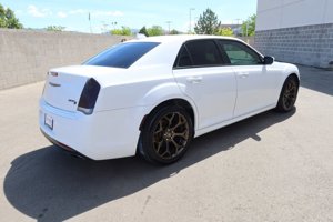 2016 Chrysler 300