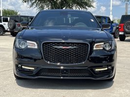 2023 Chrysler 300