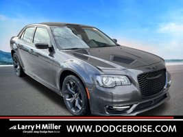 2023 Chrysler 300