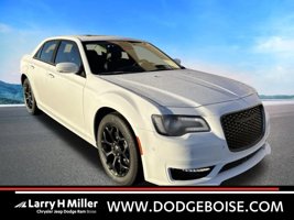 2023 Chrysler 300