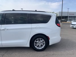 2022 Chrysler Pacifica