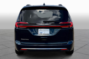 2022 Chrysler Pacifica