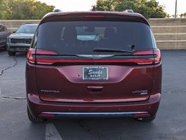 2021 Chrysler Pacifica