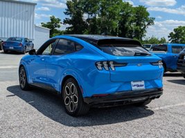 2022 Ford Mustang Mach-E