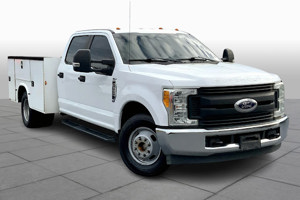 2017 Ford Super Duty F-350 DRW