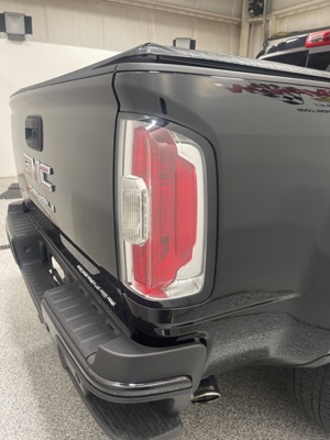 2021 GMC Canyon