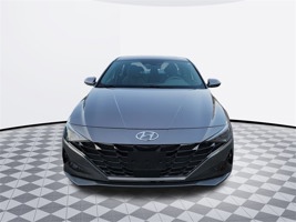 2022 Hyundai Elantra