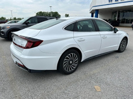 2022 Hyundai Sonata Hybrid