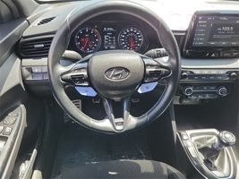 2020 Hyundai Veloster