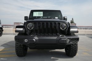 2023 Jeep Gladiator