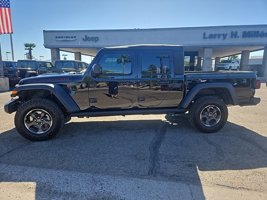 2023 Jeep Gladiator