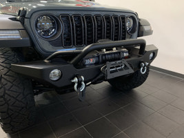 2024 Jeep Gladiator