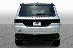2023 Jeep Grand Wagoneer