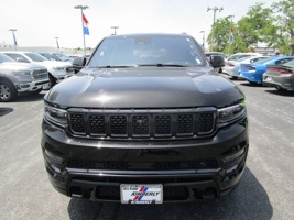 2022 Jeep Grand Wagoneer