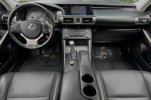 2016 Lexus IS 200t