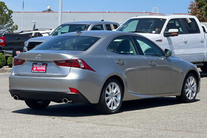 2016 Lexus IS 200t