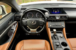 2016 Lexus RC 200t