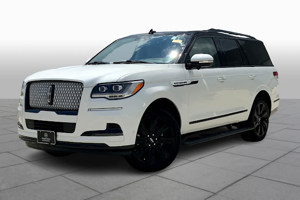 2022 Lincoln Navigator