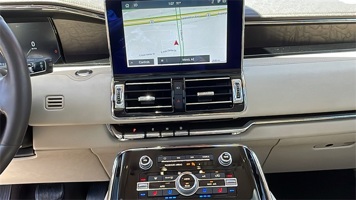 2020 Lincoln Navigator L