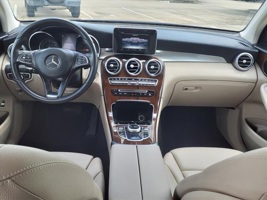 2017 Mercedes Benz GLC