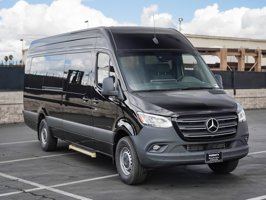 2024 Mercedes Benz Sprinter