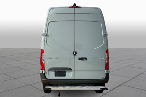 2024 Mercedes Benz Sprinter