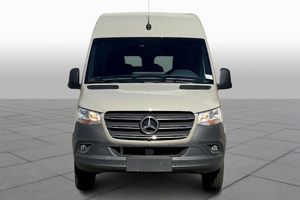 2024 Mercedes Benz Sprinter