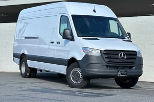 2024 Mercedes Benz Sprinter 3500