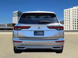 2024 Mitsubishi Outlander