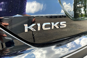 2021 Nissan Kicks