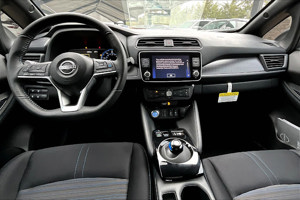 2023 Nissan LEAF