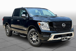 2024 Nissan Titan