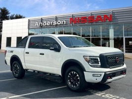 2024 Nissan Titan