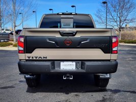 2024 Nissan Titan