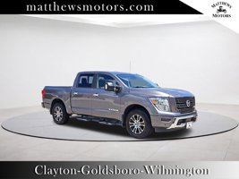 2021 Nissan Titan