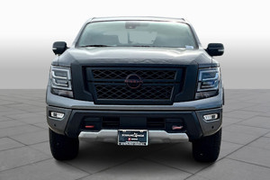 2024 Nissan Titan