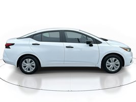 2022 Nissan VERSA