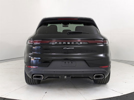 2024 Porsche Cayenne