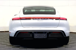 2022 Porsche Taycan