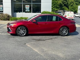 2022 Toyota Camry Hybrid