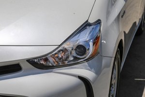 2017 Toyota Prius v